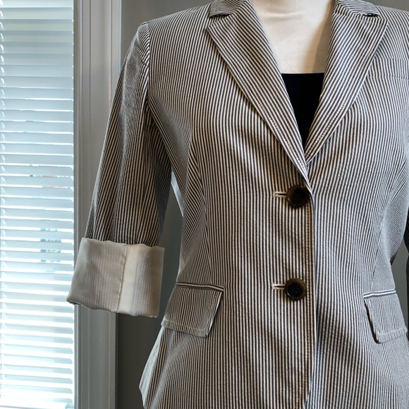 J Crew Seersucker Blazer Blue & White Size 6 - Picture 13 of 15